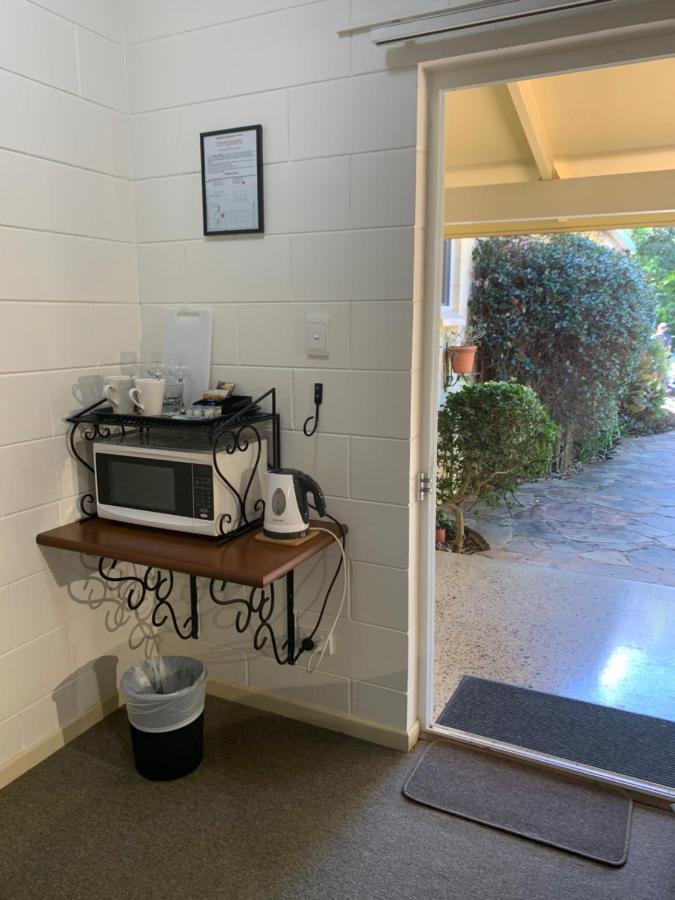 Kookaburra Motel Yungaburra Extérieur photo