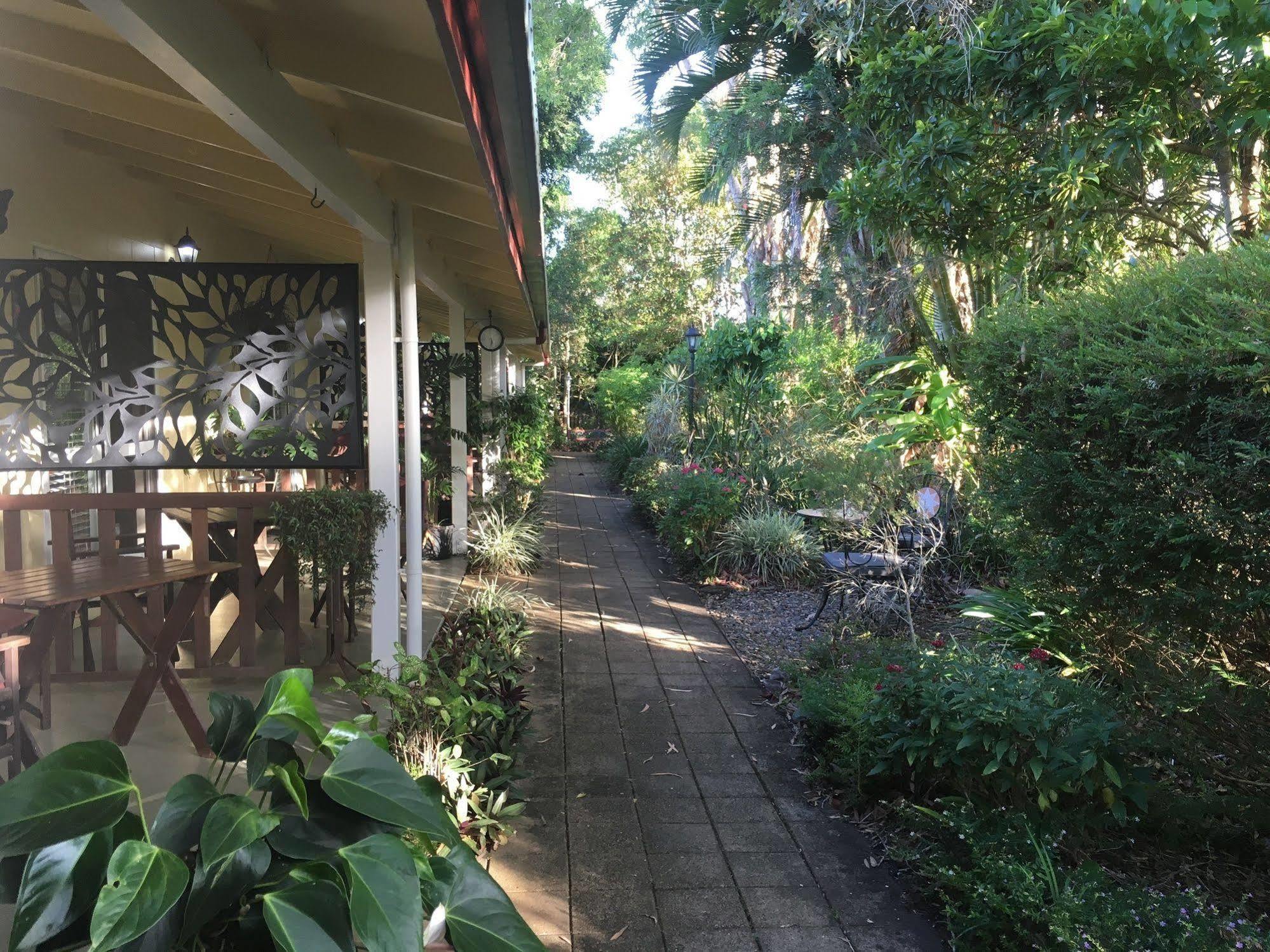 Kookaburra Motel Yungaburra Extérieur photo