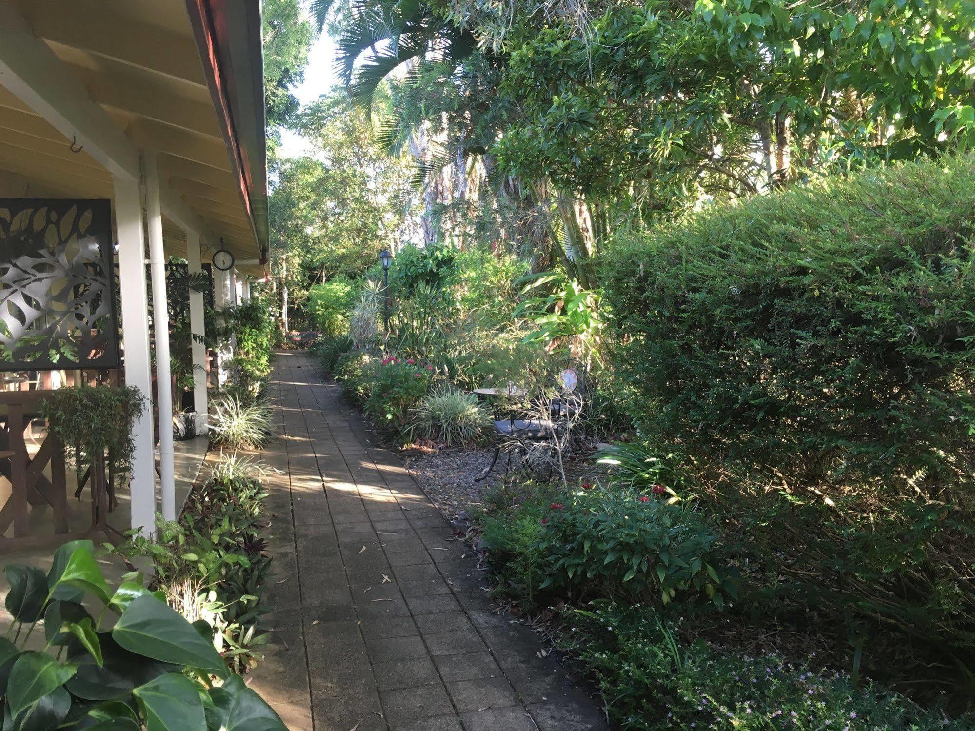 Kookaburra Motel Yungaburra Extérieur photo